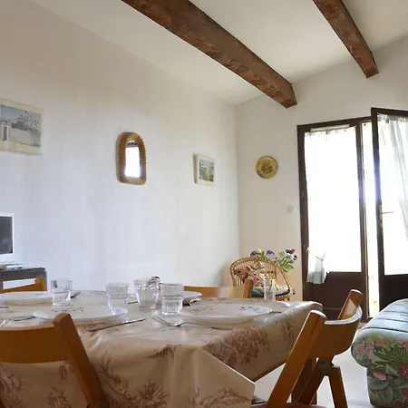 Moderne Avec Terrasse A 1500m De La Plage, Parking Prive, Lave-linge, 4 Couchages - Fr-1-249-177 Apartment